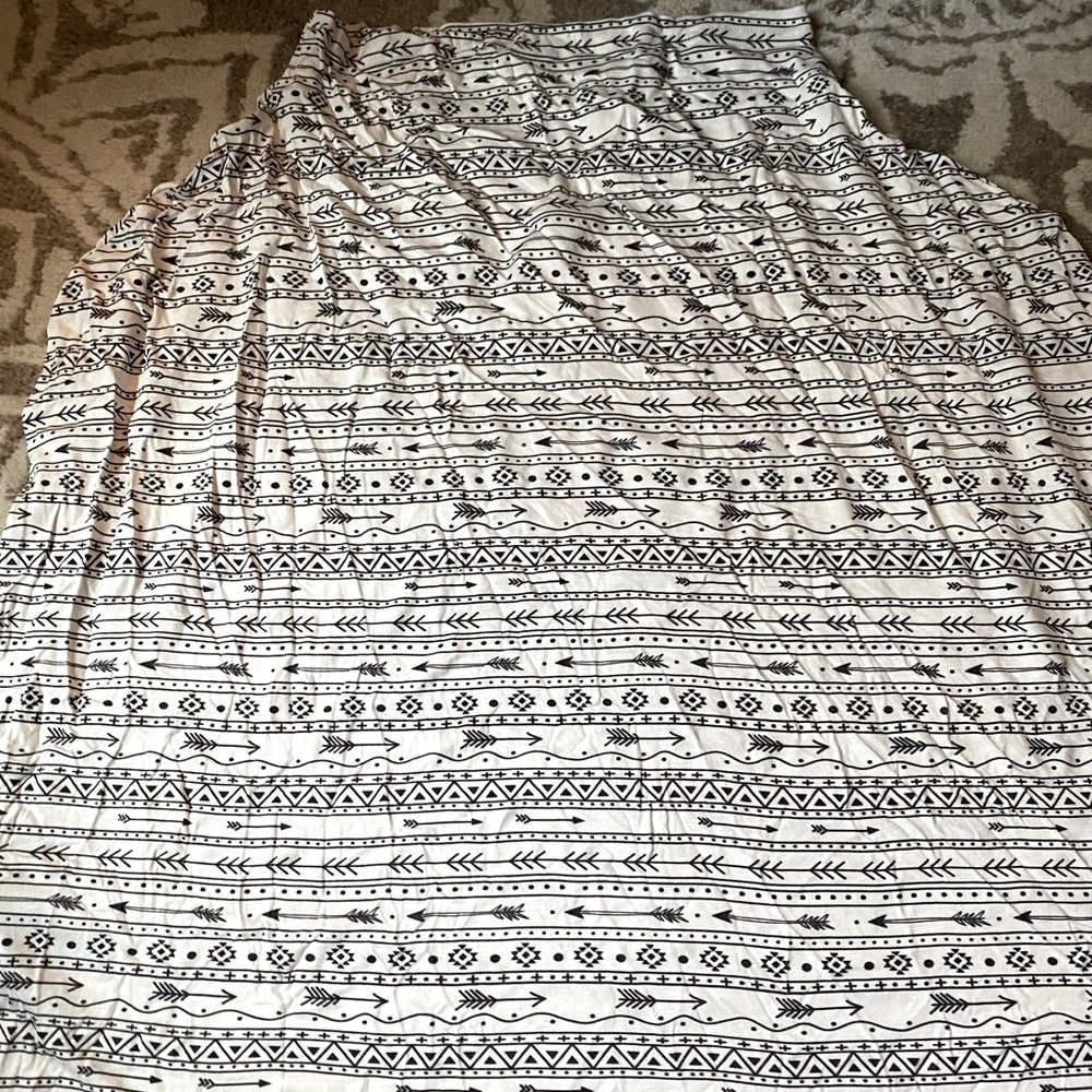 Car seat cover/ nursing cover